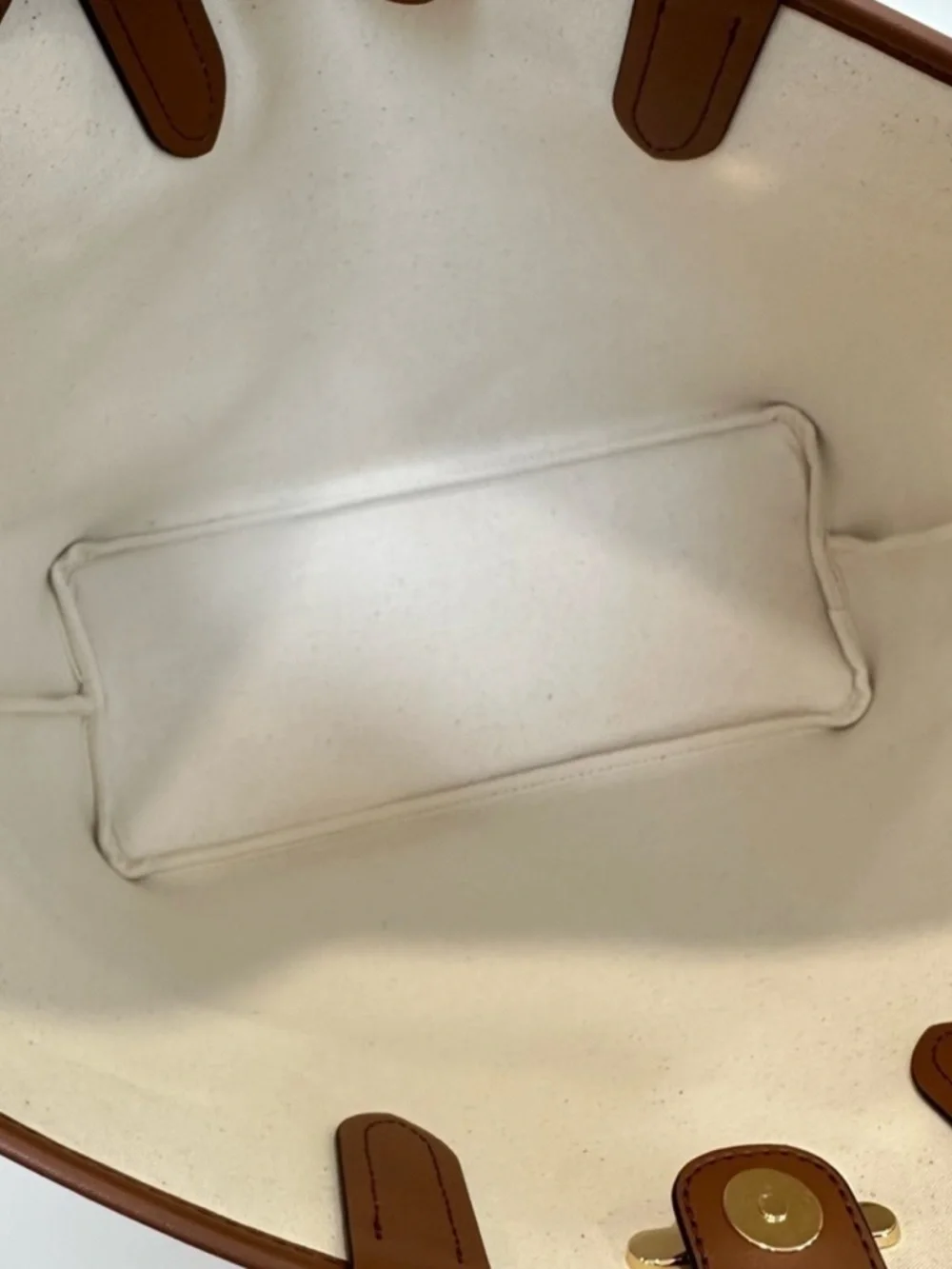 NWT MICHAEL Michael Kors Eliza Large East West Open Snap Tote in Brown Acorn - Picture 7 of 10